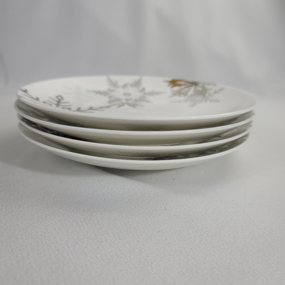 Restoration Hardware Snowflakes Let It Snow Plates - Set Of 4 - Picture 8 of 16